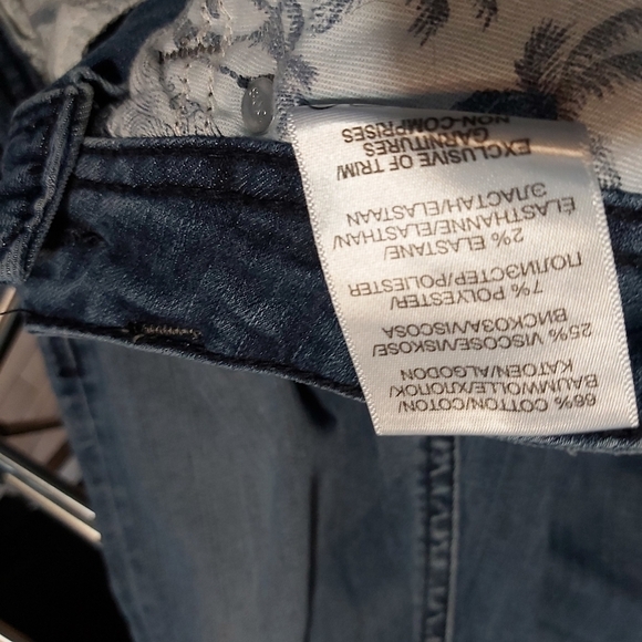 📣2/40$📣 Silver Sienna Fluid High Capri jeans size 27 - Picture 9 of 9